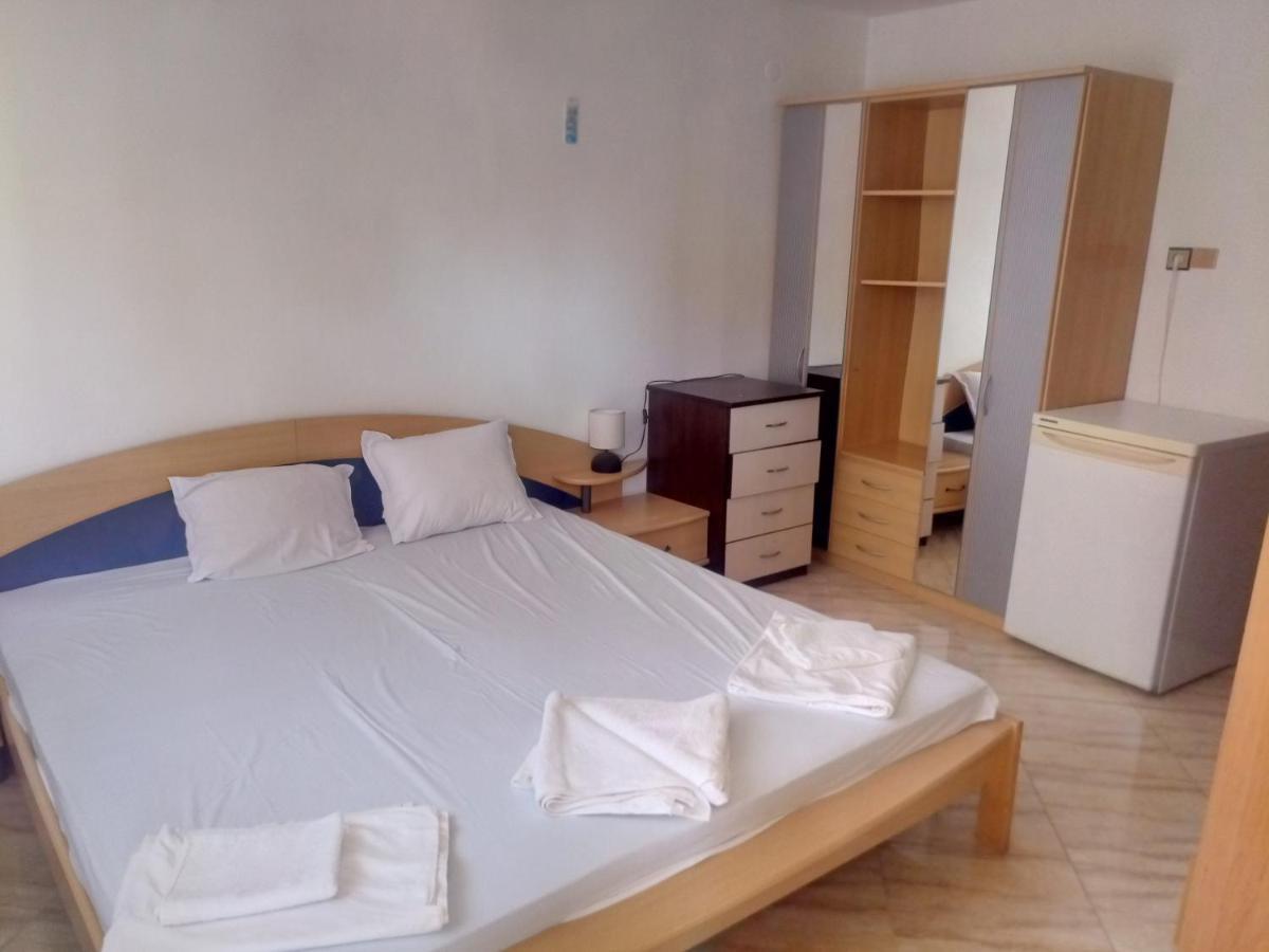Farlalievi Guest House Sozopol Extérieur photo
