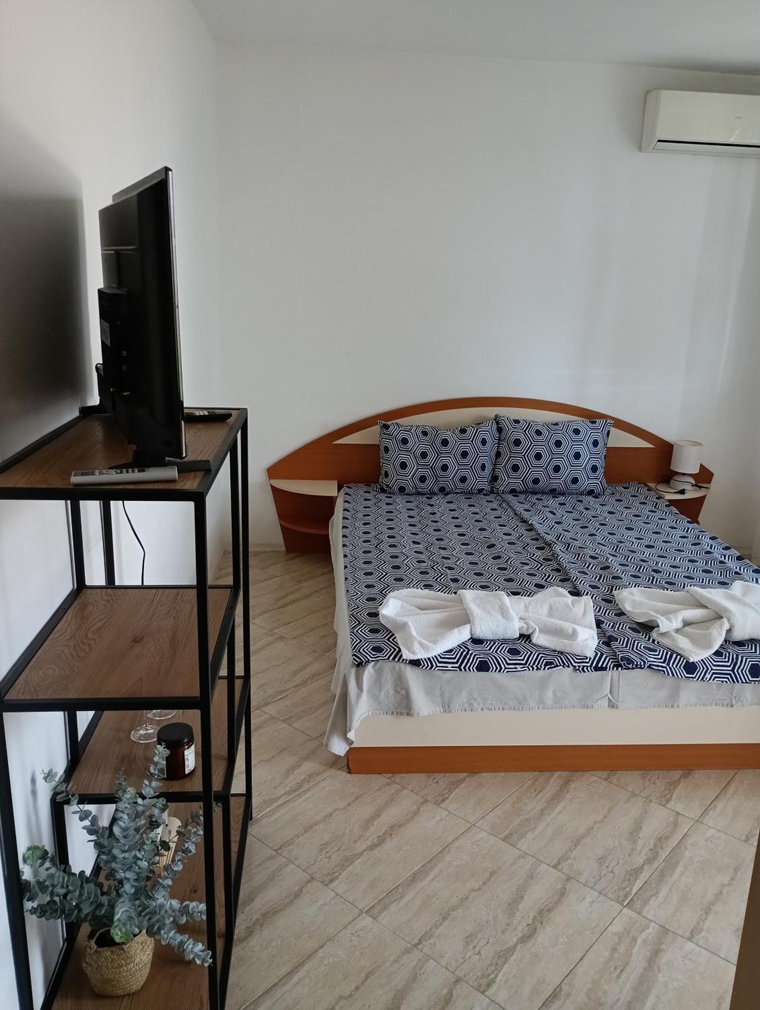 Farlalievi Guest House Sozopol Extérieur photo